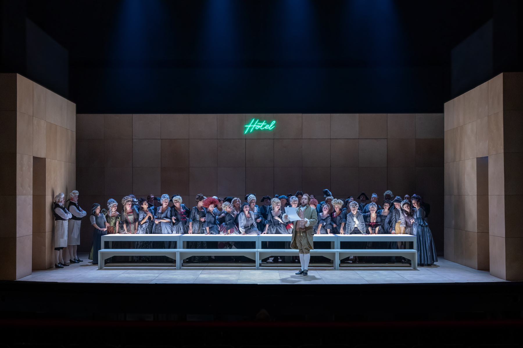 MANON LESCAUT 002_ Web